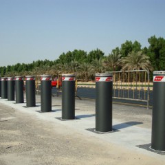 Pilomat 275/P-800A installed along the expressway, Kuwait