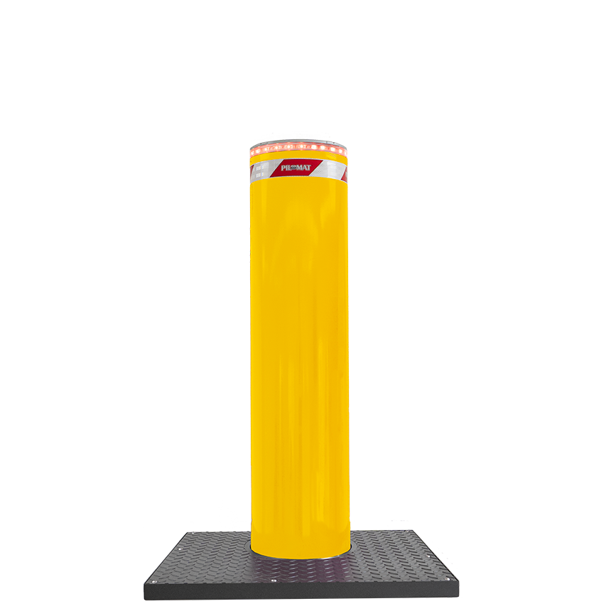 Automatic electromechanical bollard