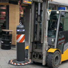 Temporary Oktablock bollard moved by forklift